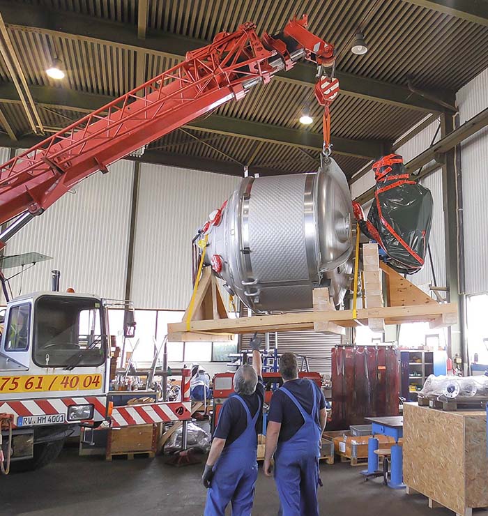 Industrial Machinery and Equipment Installation Solutions 1 Wind power maintenance stages