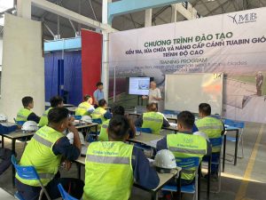 Đào Tạo Kiểm Tra và Sửa Chữa Cánh Tuabin Tại MBWIND 8 Đào tạo sửa chữa cánh tuabin gió tại MBWIND